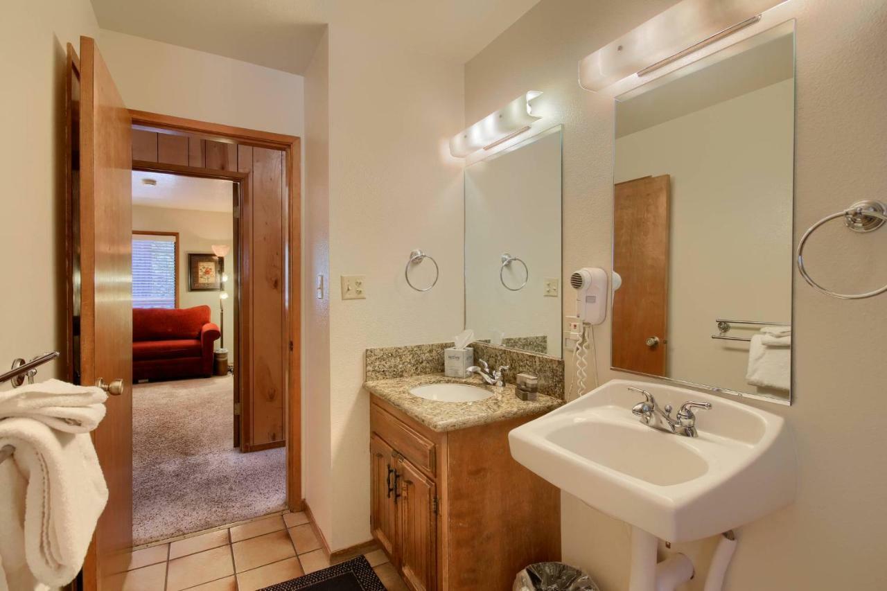69 Bordentown West * Wawona